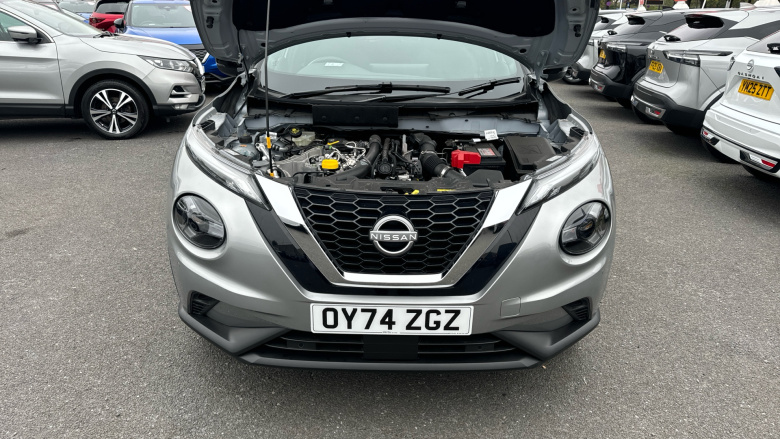 Nissan Juke 1.0 DiG-T N-Connecta 5dr Petrol Hatchback